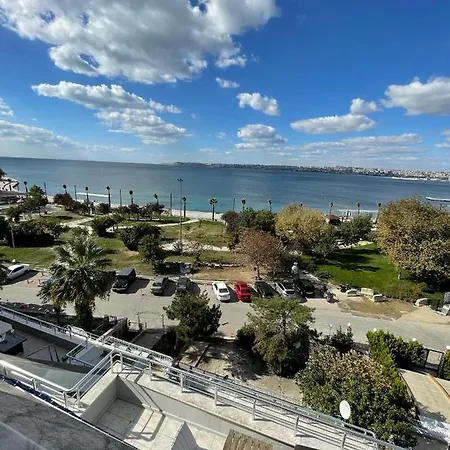 Apartment Doga Ve Deniz Ile Ic Ice Büyükçekmece